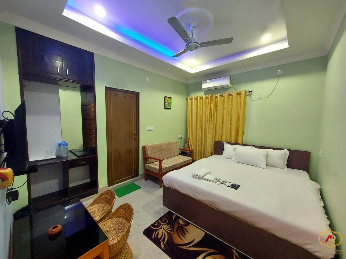 Hotel Aayes And Resort Shānti Niketan Eksteriør billede